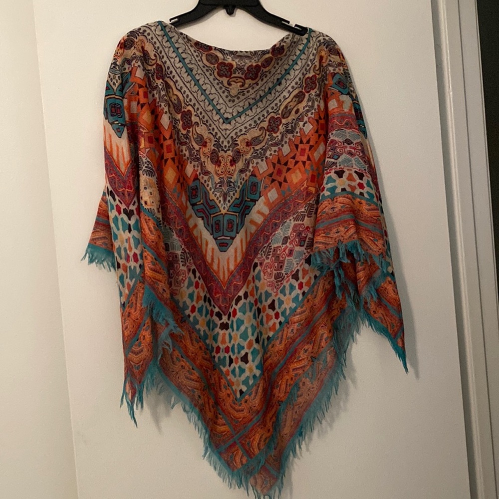 Tribal Print Shaw
